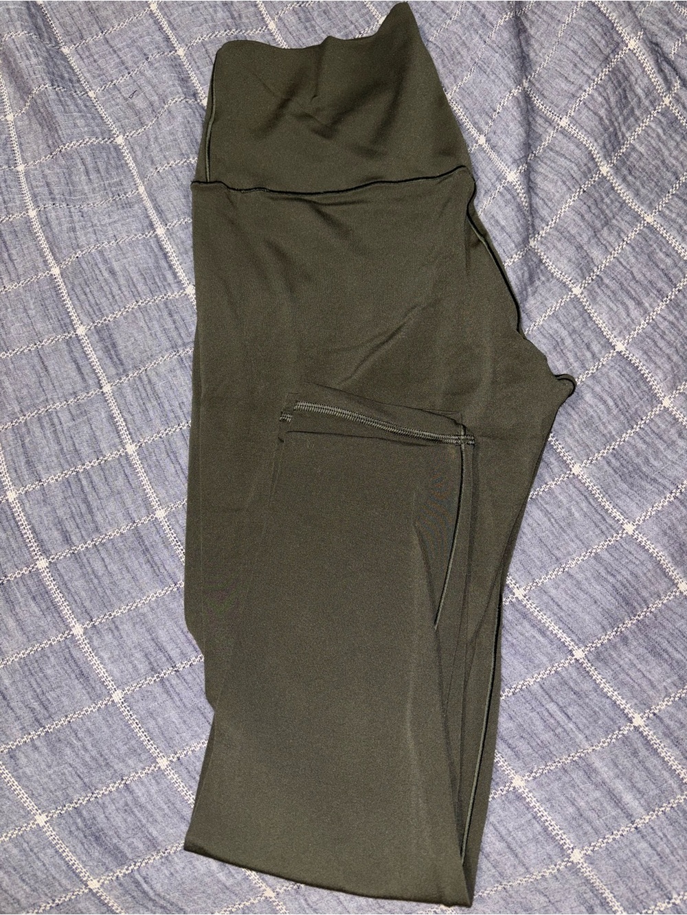 aerie High-Waist Olive Green Leggings with Zipper Pocket